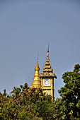 Myanmar - Sagaing hill, Soon U Ponya Shin Paya 'early offering shrine'. 